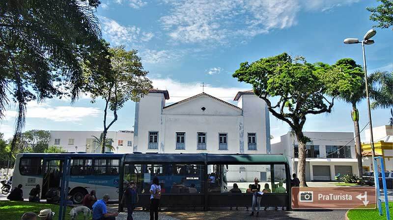Igreja São Benedito - São José dos Campos-SP PraTurista